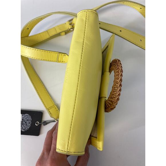 VINCE CAMUTO NWT SMALL YELLOW LEATHER CROSSBODY BAG (ASIS) - Picture 5 of 16